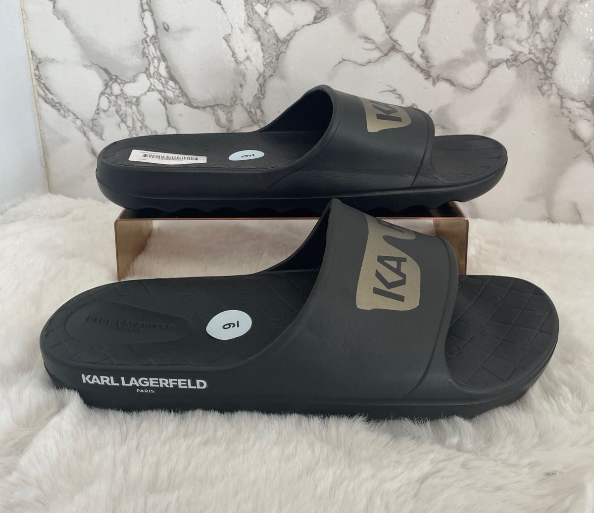 Huarache plástico caballero marca Karl Lagerfeld