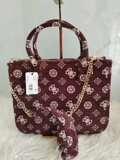 Bolsa tote tela grabada marca Guess