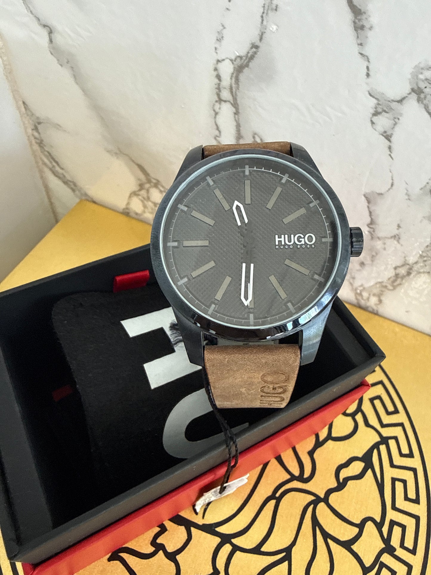 Reloj de caballero marca Hugo Boss tipo vintage
