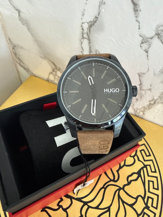 Reloj de caballero marca Hugo Boss tipo vintage