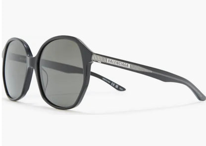 Lentes grandes marca a Balenciaga