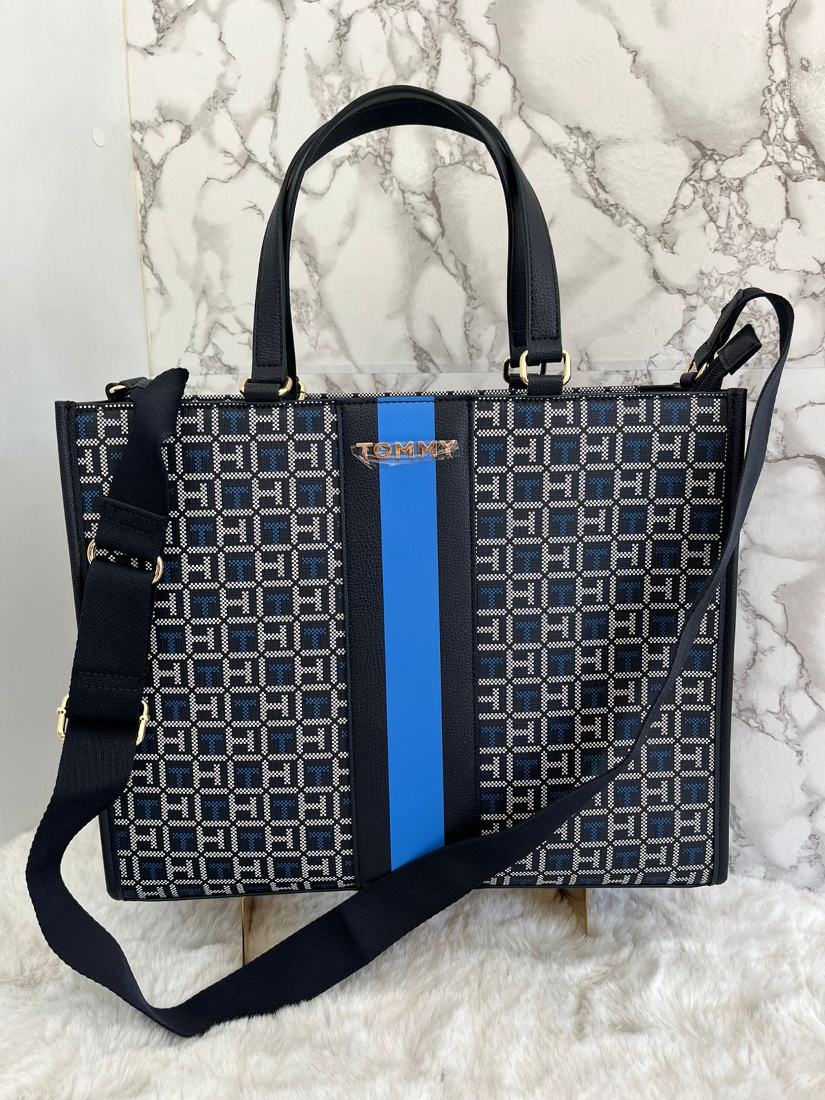 Bolsa grande grabada marca Tommy Hilfiger grande