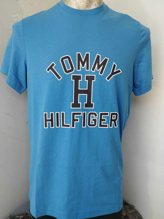 Playera de caballero marca Tommy Hilfiger