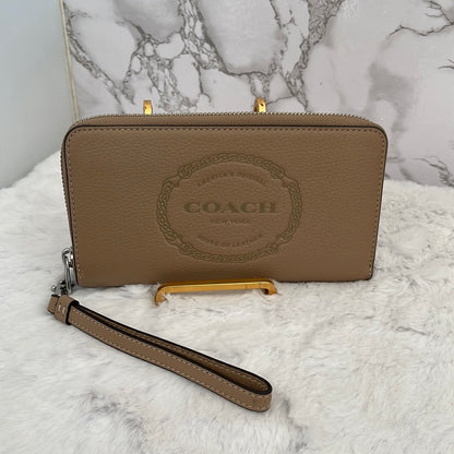 Cartera marca Coach