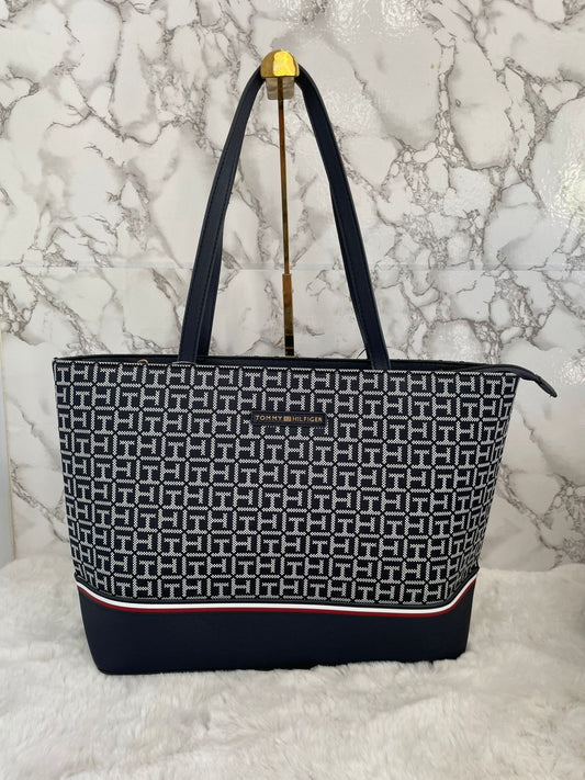 Bolsa grande grabada marca Tommy Hilfiger
