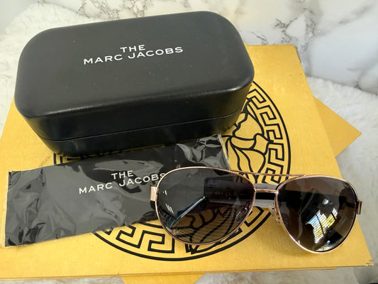 Lentes de dama tipo aviador marca Marc Jacobs con estuche