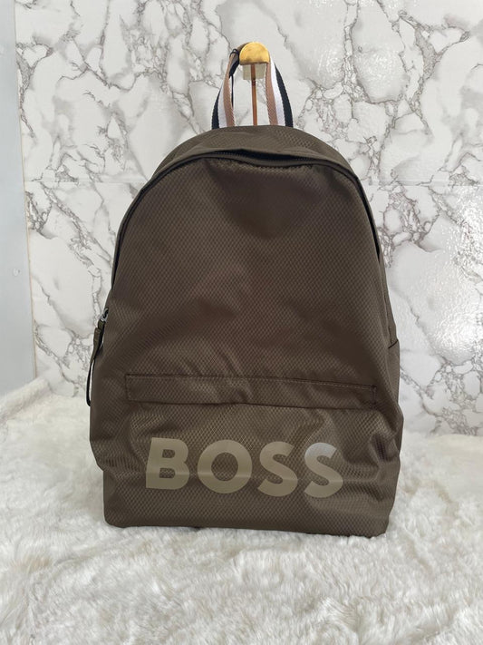 Mochila grande de caballero tipo lona marca Boss