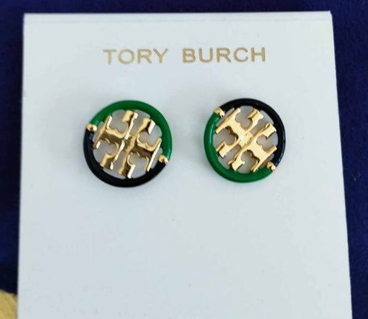 Aretes marca Tory Burch