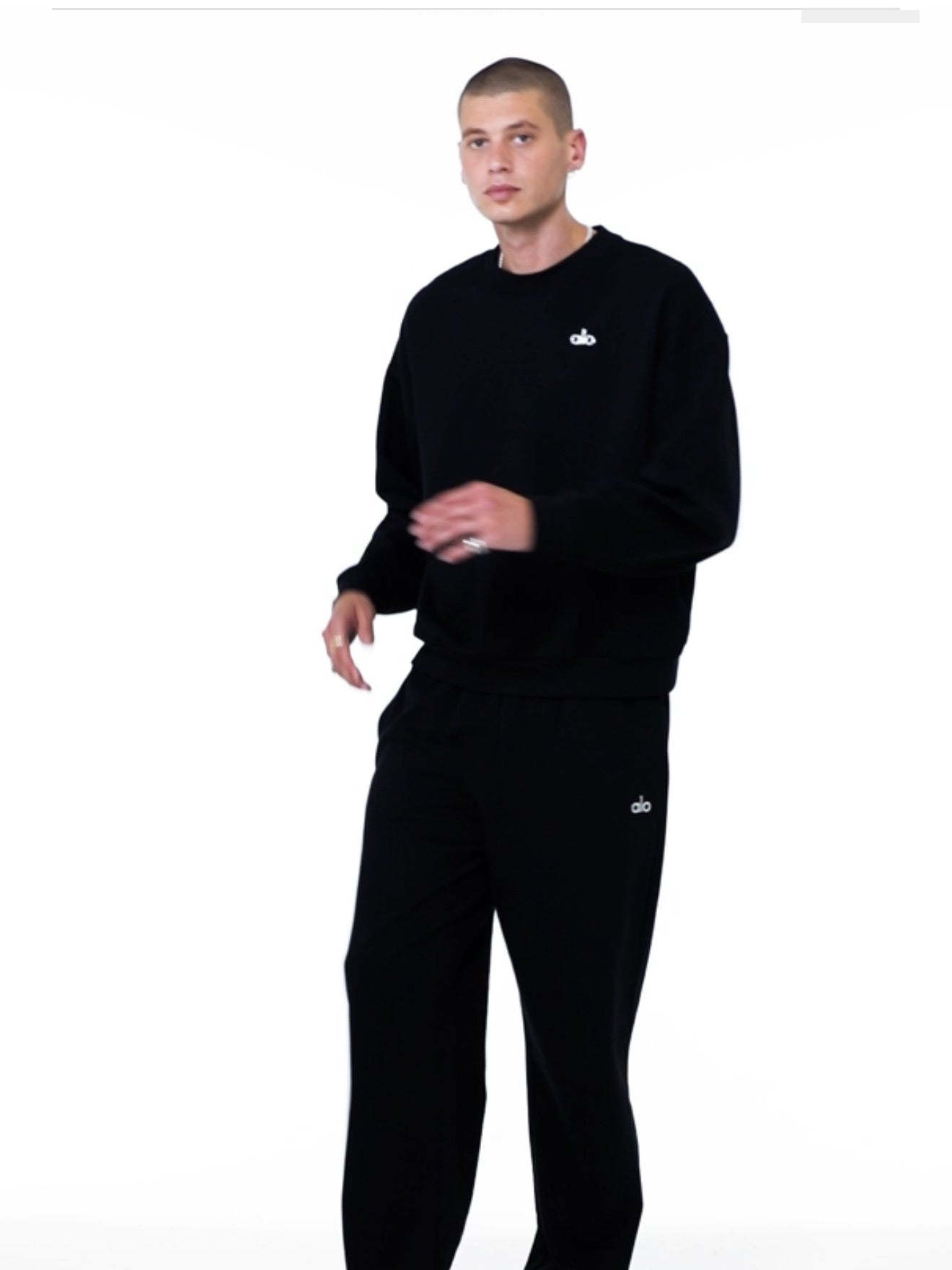 Pans juego completo de sudadera y pantalón marca Alo