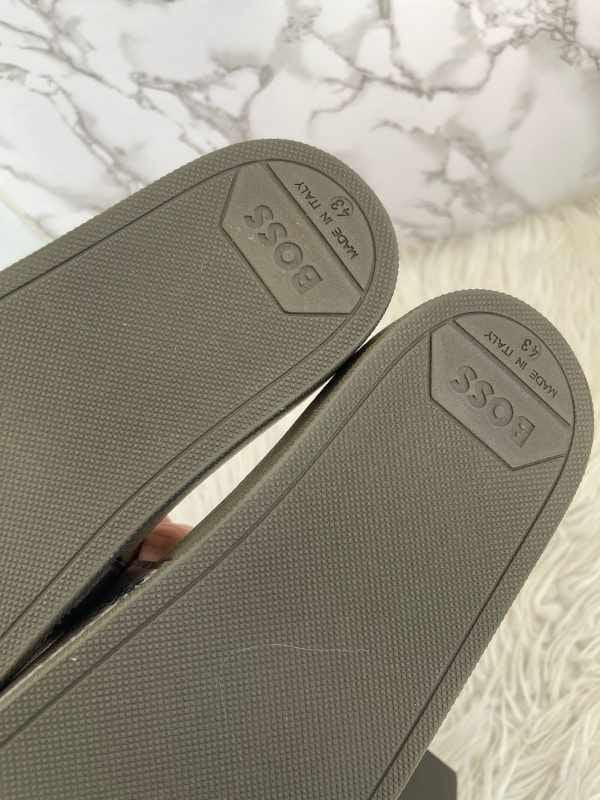 Huaraches de caballero marca Hugo Boss