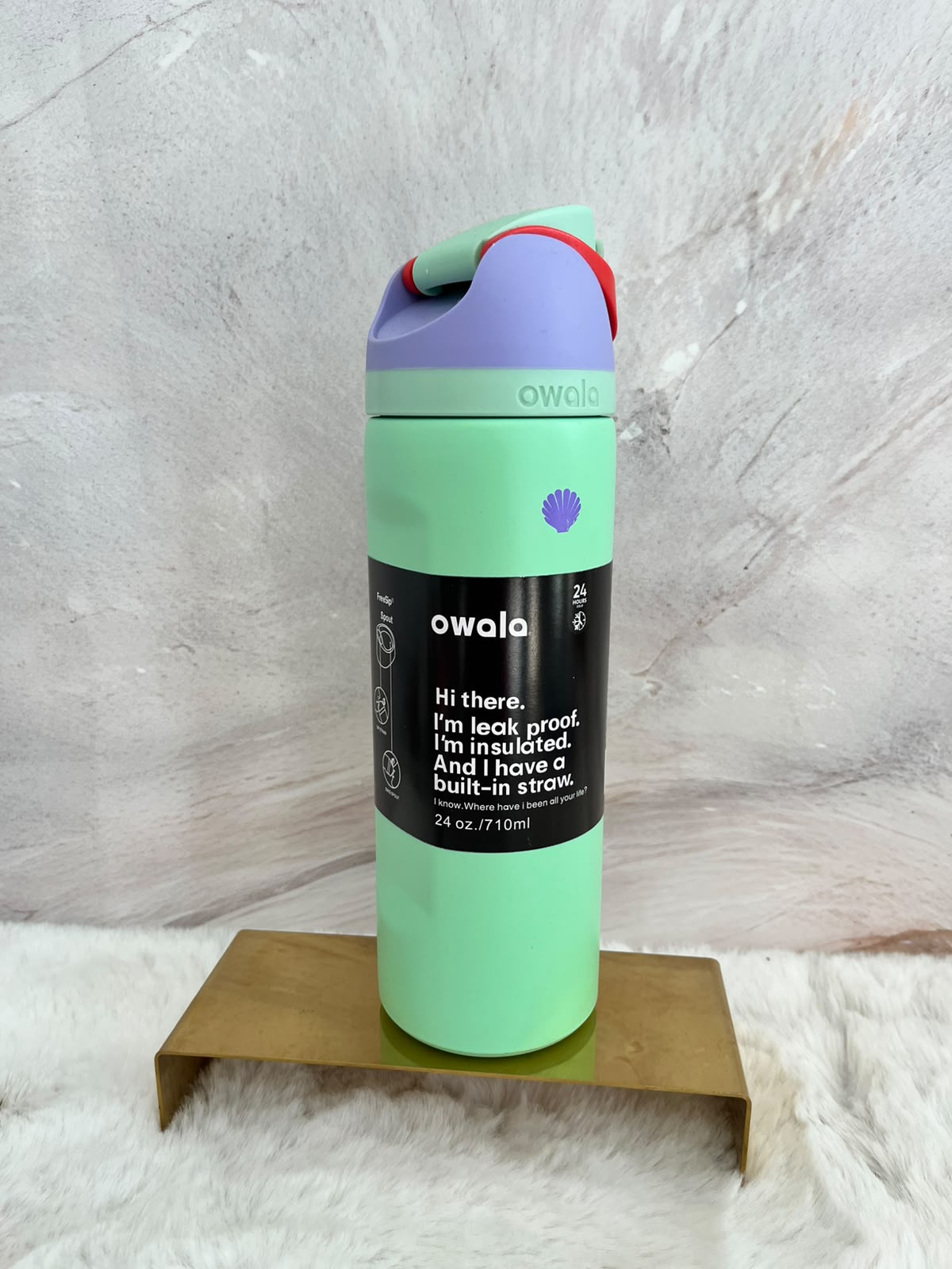 Termo con capacidad 24 onzas marca Owala